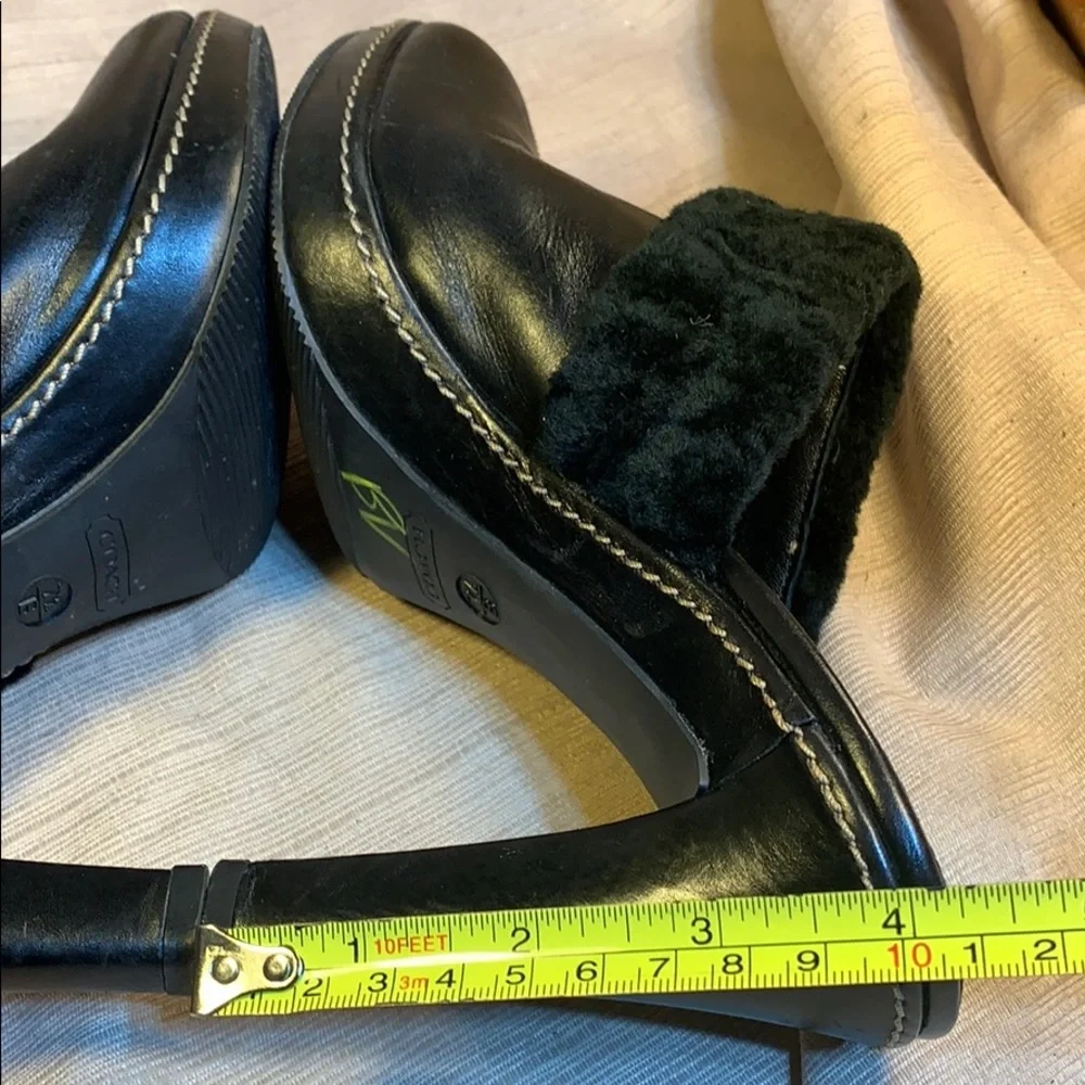 Coach leather furry heeled mules super comfortable